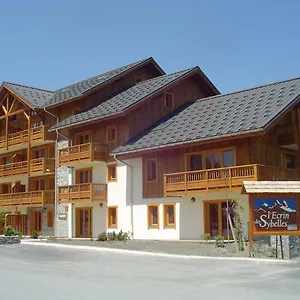Lagrange L'ecrin Des Sybelles Vakantiepark